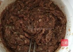 白菜香菇猪肉饺子的做法图解4
