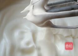 原味戚风蛋糕的做法图解12