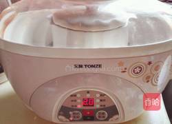 银耳百合鱼胶甜品的做法图解6