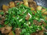 土豆烧排骨的做法[图]