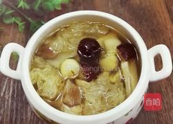 淮山莲子炖鸡汤的做法图解6