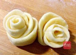 蔓越莓玫瑰花面包的做法图解12