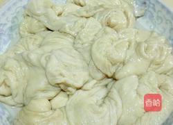 酸辣肥肠的做法图解1