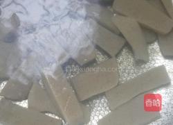 煮魔芋条的做法图解3