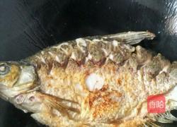 香辣红烧鳊鱼的做法图解4