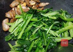 腊肉炒芥兰的做法图解10