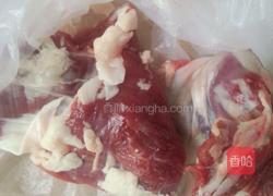 金针菇肉汤的做法图解2