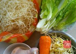 鸡肉焖面的做法图解1