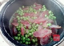 腊肠豌豆饭的做法图解9