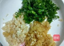 西红柿鸡蛋豆腐汤的做法图解1