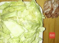 炝炒甘蓝的做法图解2