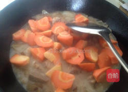 洋葱胡萝卜羊肉煲的做法图解9