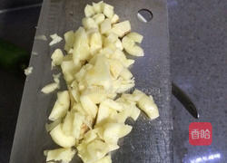 青椒黄瓜炒肉的做法图解4