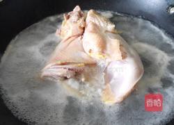 当归枸杞炖鸡的做法图解1