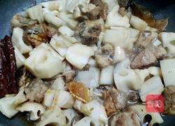 莲藕烧排骨的做法图解10