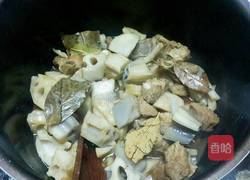 莲藕烧排骨的做法图解11