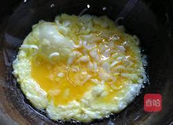 鸡蛋炒馍花的做法图解6