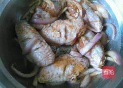 洋葱烤鸡翅的做法图解2