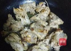 土豆炖鸡骨的做法图解5