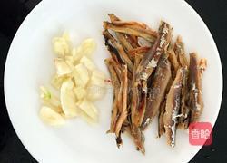 芥兰炒方鱼的做法图解3