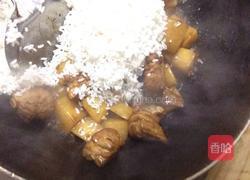 排骨土豆闷饭的做法图解7