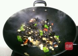 肉末炒木耳的做法图解7