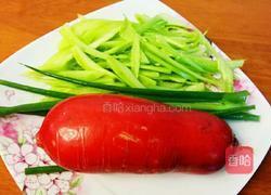 萝卜芥菜丝炒肉的做法图解1