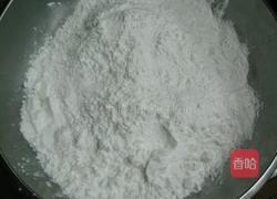 腊肠肠粉的做法图解1