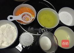 10寸戚风蛋糕的做法图解1