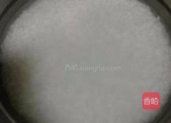 醪糟鸡蛋的做法图解1