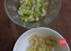 牛肉洋葱馅饼的做法图解3