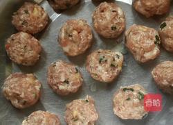 香炸肉丸的做法图解3