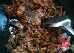 梅菜闷五花肉块的做法图解5