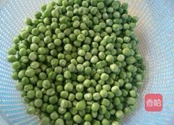 豌豆烧排骨的做法图解1