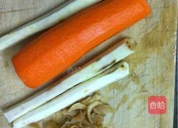 山药红萝卜骨头汤的做法图解2