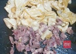 豆腐皮炒肉的做法图解7