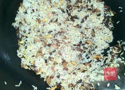 蜂蛹香饭的做法图解4