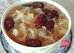 红糖枣子银耳汤的做法图解8