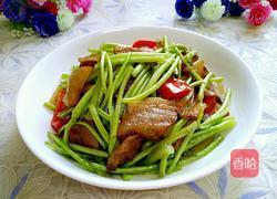 泥蒿炒腊肉的做法图解14
