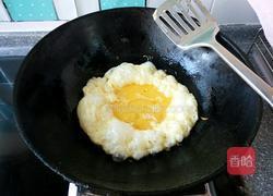 番茄炒鸡蛋的做法图解2