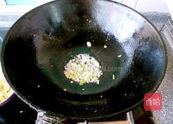 番茄炒鸡蛋的做法图解3