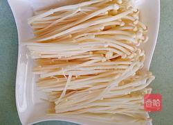 凉拌芹菜金针菇的做法图解2