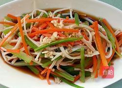 凉拌芹菜金针菇的做法图解6