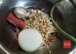 肉沫杂蔬拌宽面的做法图解6