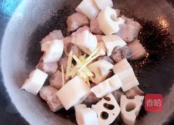 排骨焖莲藕的做法图解5