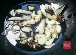 红烧肥肠的做法图解3