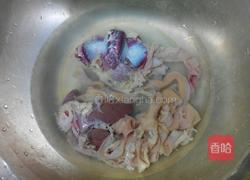 炒酸菜鸡杂的做法图解3