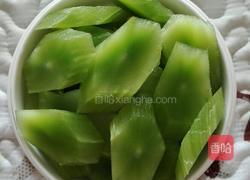 蒜苗炒莴笋的做法图解3