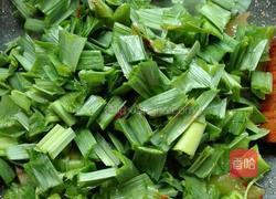 蒜苗炒莴笋的做法图解10