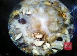 菌菇肉片汤的做法图解12